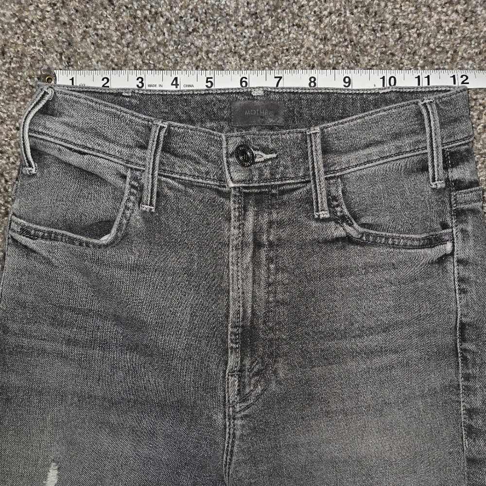 Mother The Hustler Crop Step Chew Jean Size 25 - Picture 5 of 10